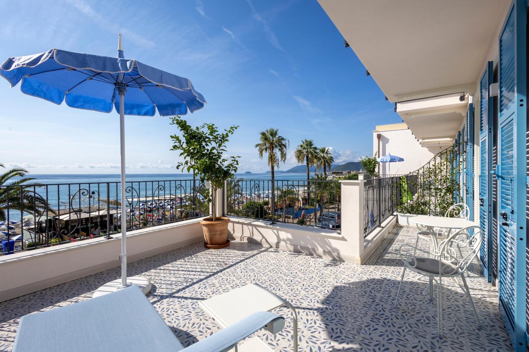 A'Mare Boutique Hotel & Spa Pietra Ligure Εξωτερικό φωτογραφία