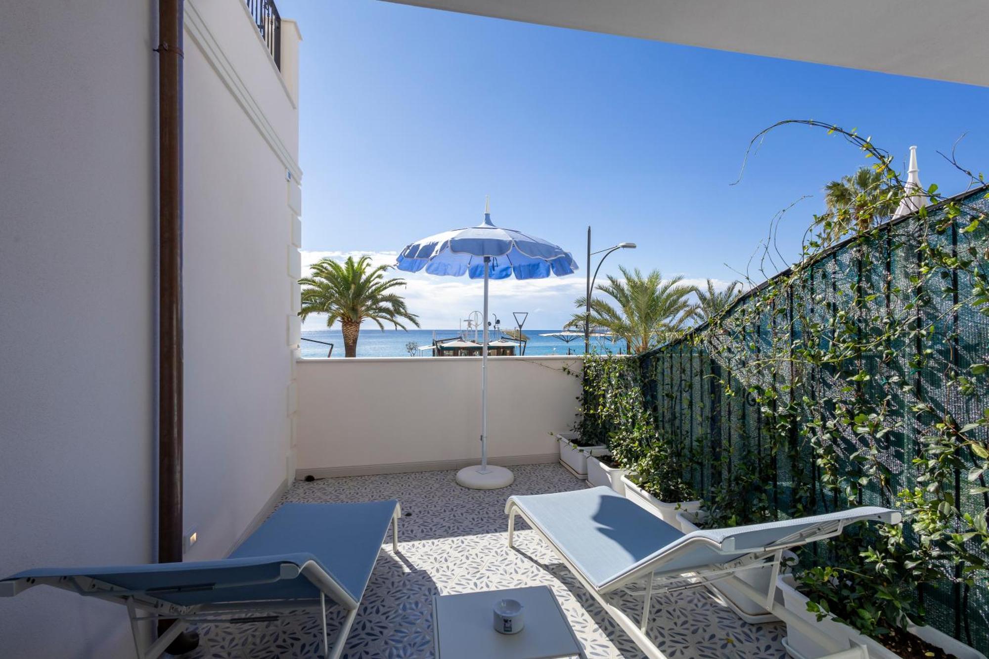 A'Mare Boutique Hotel & Spa Pietra Ligure Εξωτερικό φωτογραφία