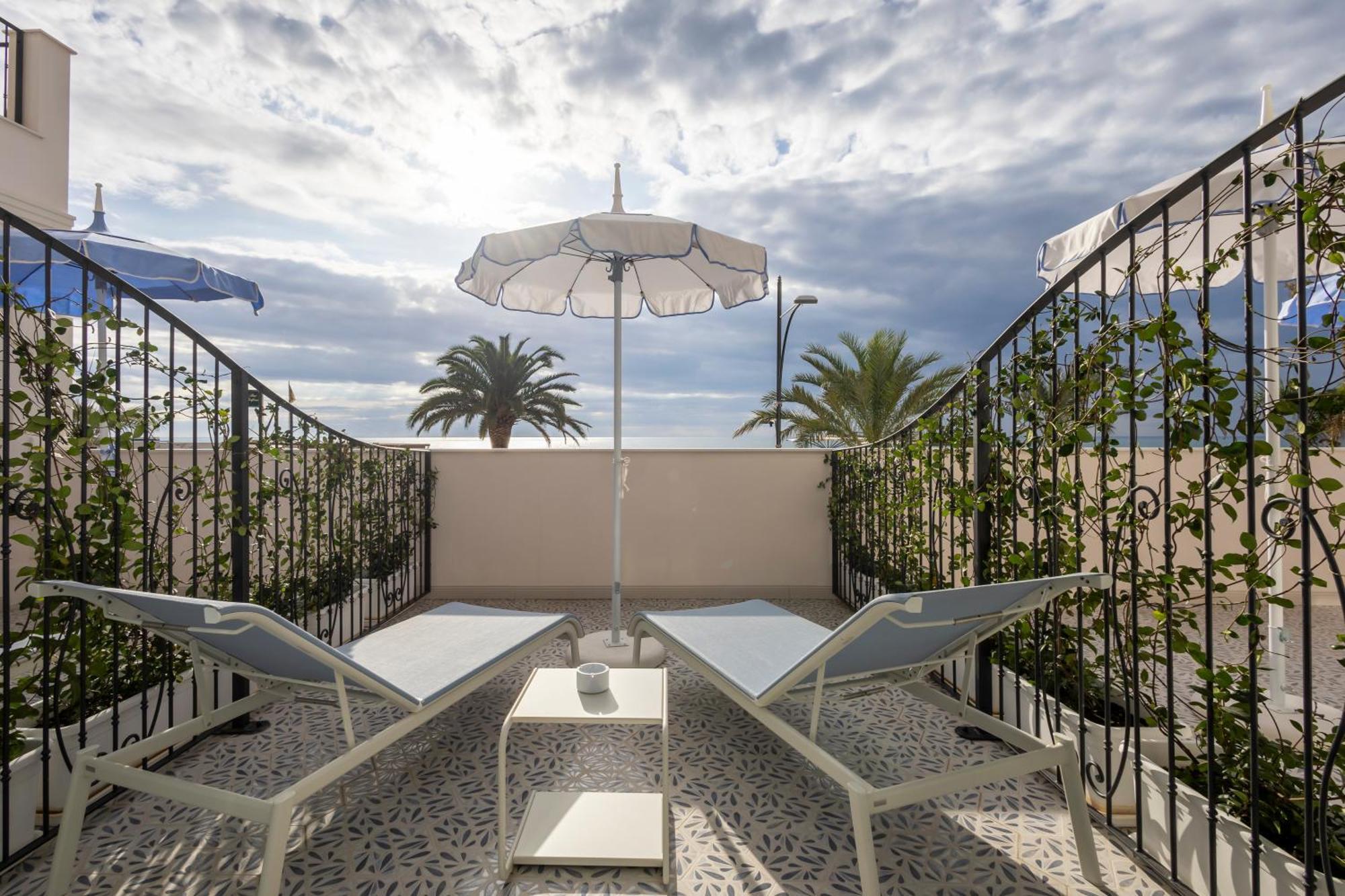 A'Mare Boutique Hotel & Spa Pietra Ligure Εξωτερικό φωτογραφία